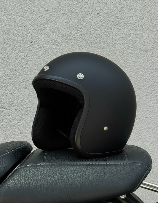Retro Helmet - Matte