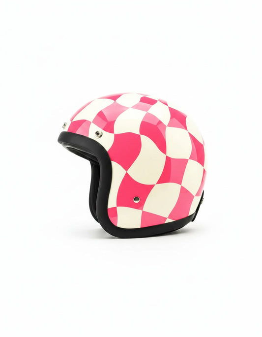 Retro Helmet - Chess pink